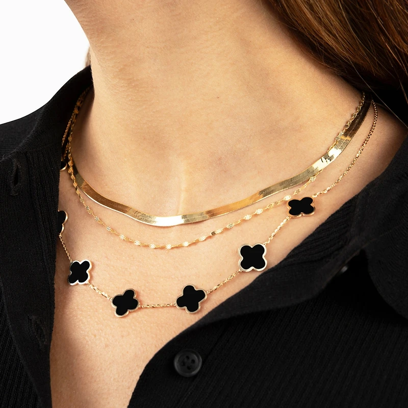 The Lovery Onyx Clover Necklace 14K Gold