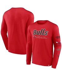 Fanatics Men's Chicago Bulls Baseline Long Sleeve T-Shirt