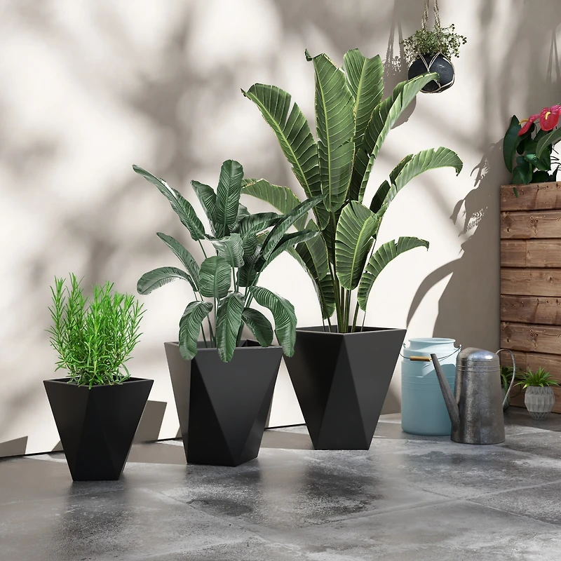 Geometric Outdoor Planters Stackable, Self-Draining