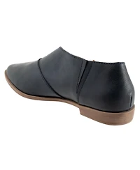 Bueno Blake Flat