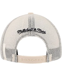 Mitchell & Ness Men's Cream Chicago Bulls Trucker Adjustable Hat