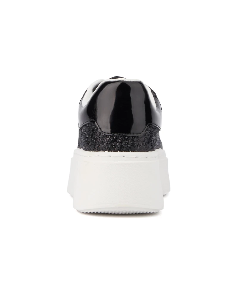 Women's Raphaela Low Top Sneakers