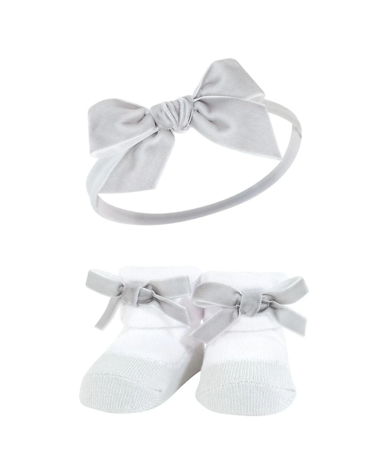 Hudson Baby Girls Coordinated Comfy Headband and Socks Giftset
