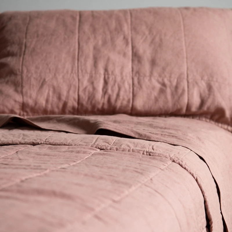 French Linen 3pc Quilt & Sham Set