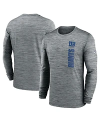 Nike Men's Gray New York Giants 2024 Sideline Velocity Performance Long Sleeve T-Shirt