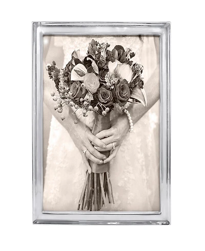 Mariposa Signature Frame, 8"x10"