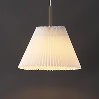 Jonathan Y Alden 14.25" 1-Light Classic French Country Iron Led Pendant with Pleated Shade, Brass Gold/White
