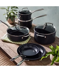 Le Creuset Essential Non-Stick Ceramic 13-Piece Cookware Set