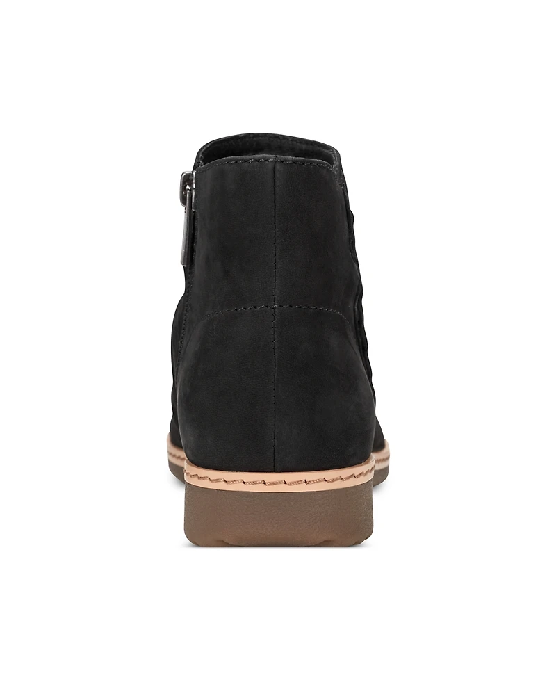 Earth Women's Hilaree Water Repellent Ruched Booties