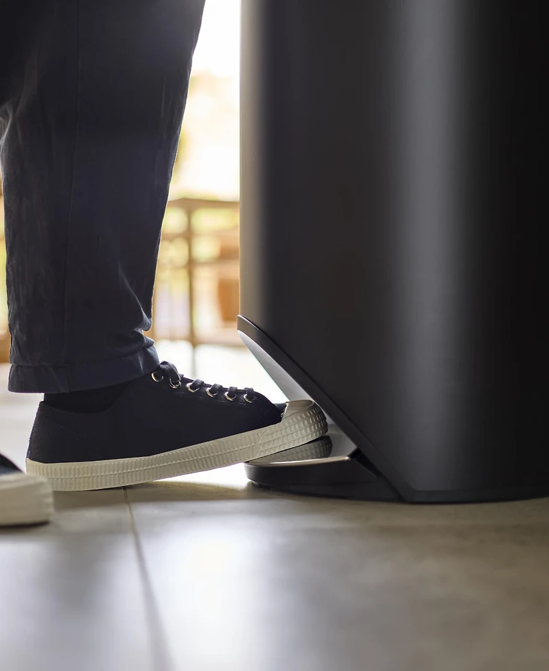 Joseph Arc -Litre Slimline Pedal Trash Can