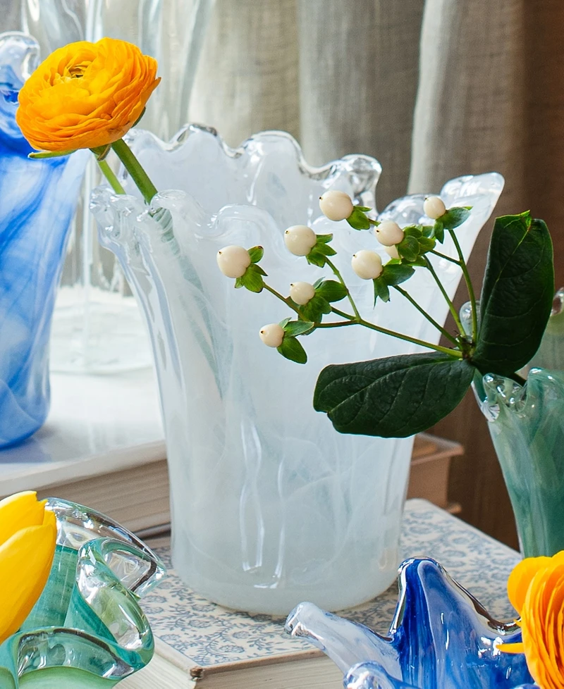 Vietri Onda Glass Short Vase