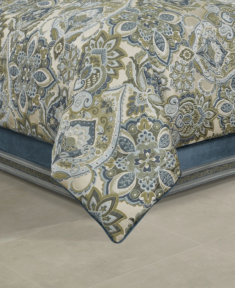 J Queen New York Avellino 4-Pc. Comforter Set, California King