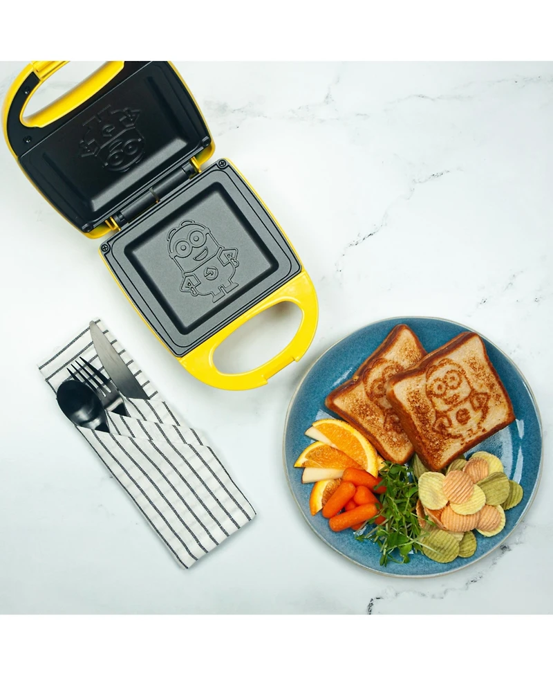 Uncanny Brands Minions Sandwich Maker - Small Kitchen Appliance