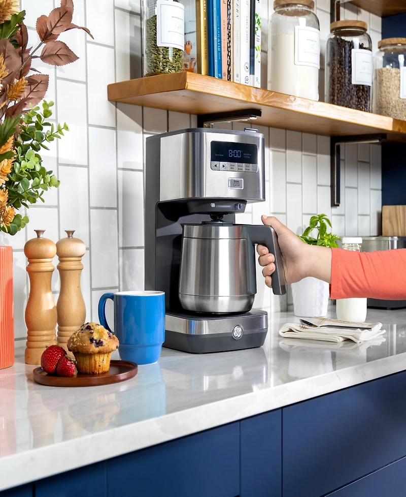 Ge Appliances 10 Cup Drip Coffee Maker with Single Serve