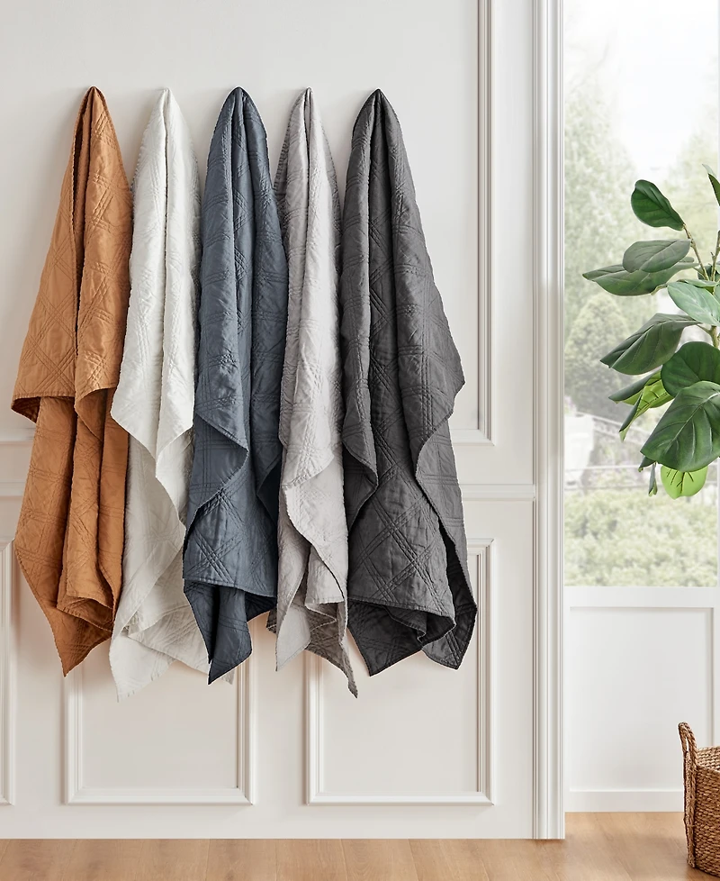 Levtex Washed Linen Textured Quilted Throw, 50" x 60"