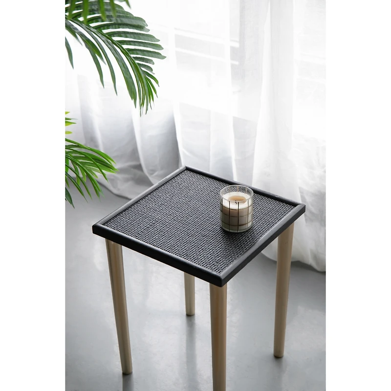 Streamdale Set of 3 Side Tables, L 25x15.5x21" M 20x15x18.5" S 14x14x16.5"