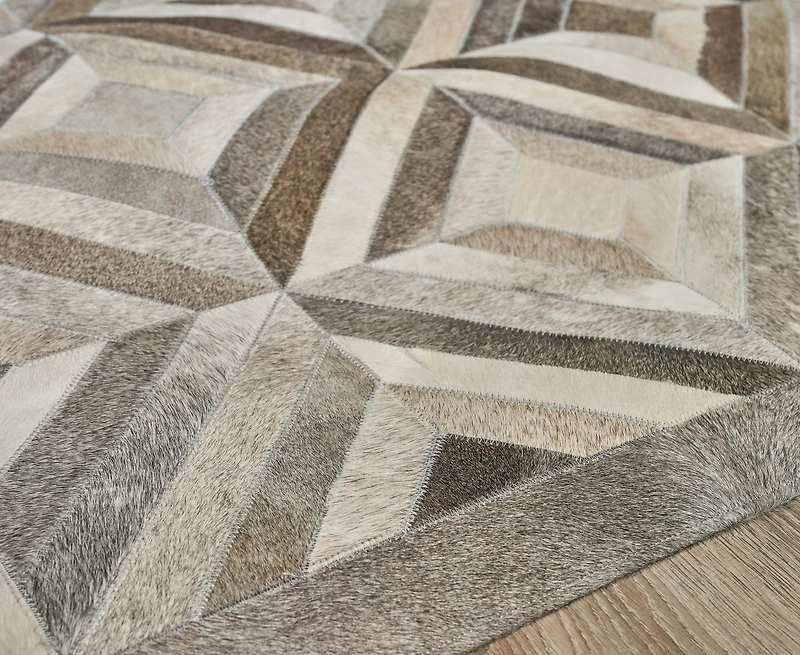 Exquisite Rugs Natural Hide 5'x8' Area Rug