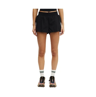 Cotton On Women's Active The Fly Curve Short