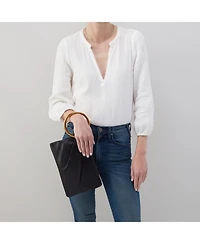 Hobo Sheila Hard Ring Clutch