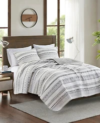 Madison Park Fraser Reversible Printed Microfiber Seersucker 3-Pc. Quilt Set, Full/Queen