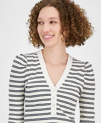 Dkny Jeans Women's Gathered-Shoulder V-Neck Top