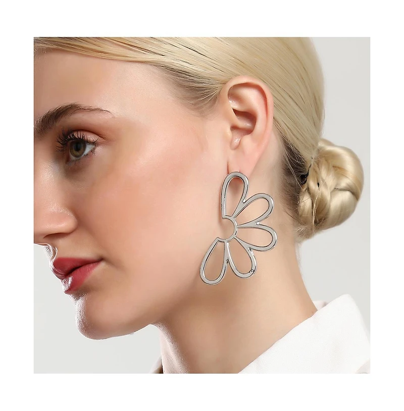 Sohi Women's The Semi-Flora Drop Earrings