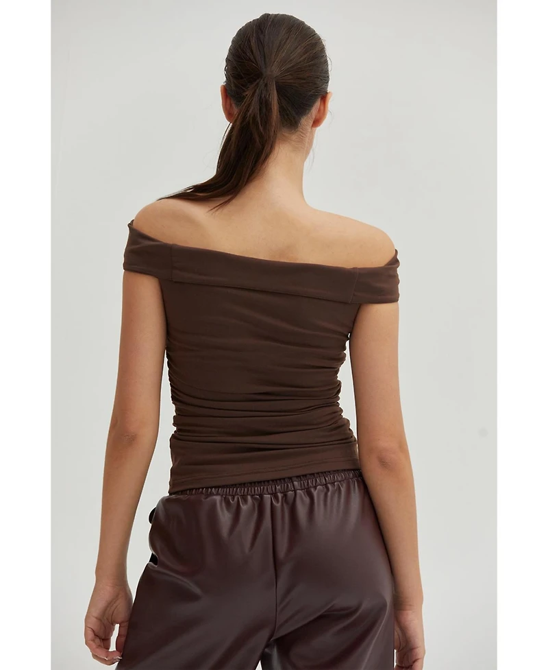 Crescent Women's Emberly Textured Satin Cowl Neck Satin Top