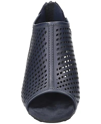 Easy Street Women's Amiri Block Heel Sandals