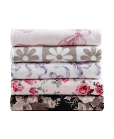Betsey Johnson Classic Floral Ultra Soft Plush Fleece Blanket