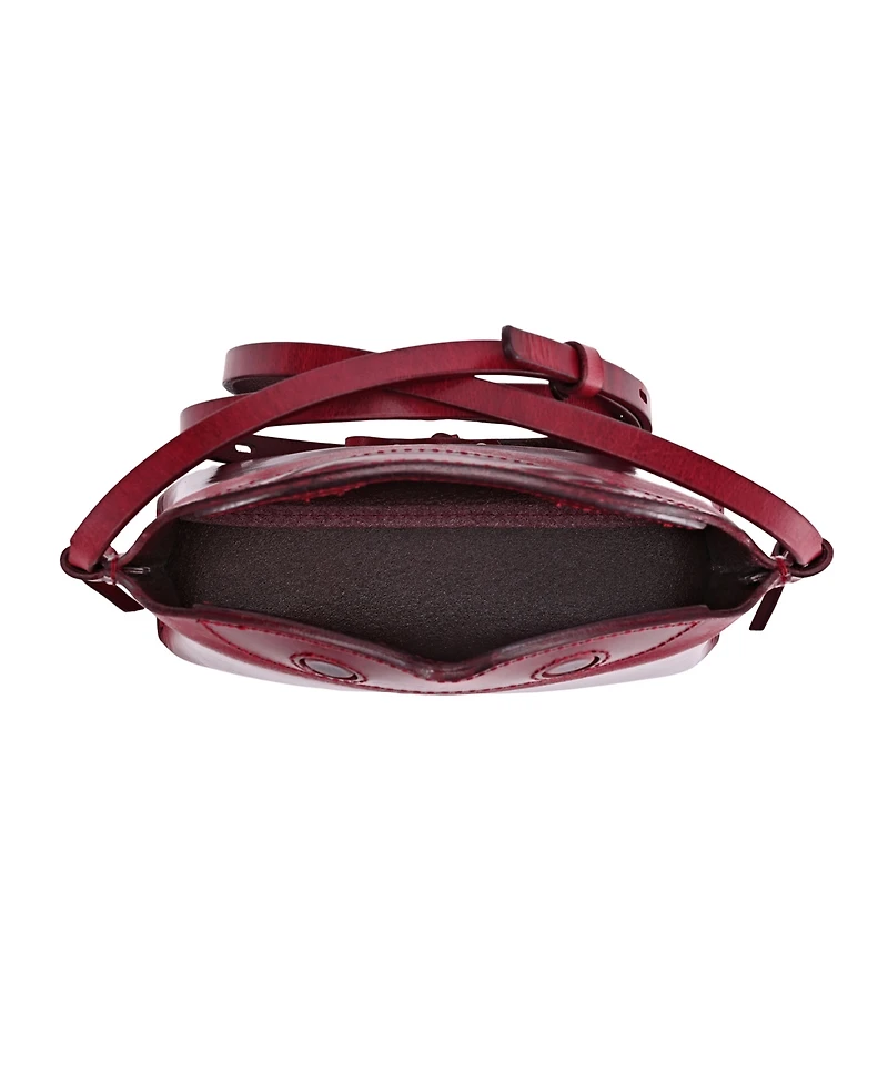 Old Trend Snapper Vintage Crossbody Bag