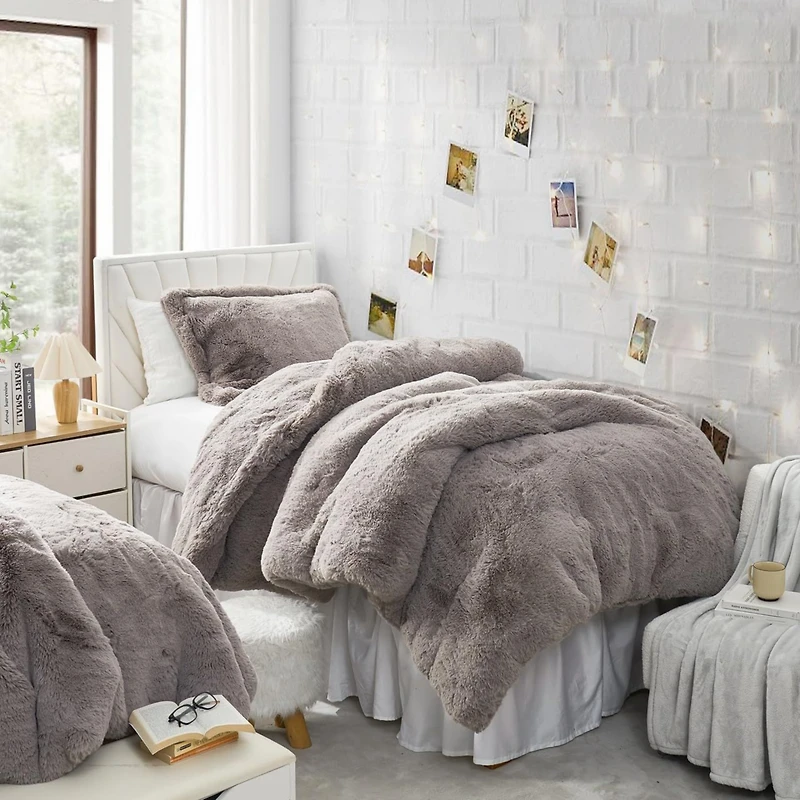 Chunky Bunnies 2X - Coma Inducer Oversized Comforter Set - Taupewood