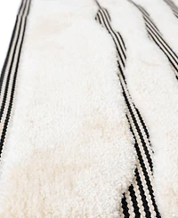 Bayshore Home Textured Tones Lines 7'10"x10' Area Rug