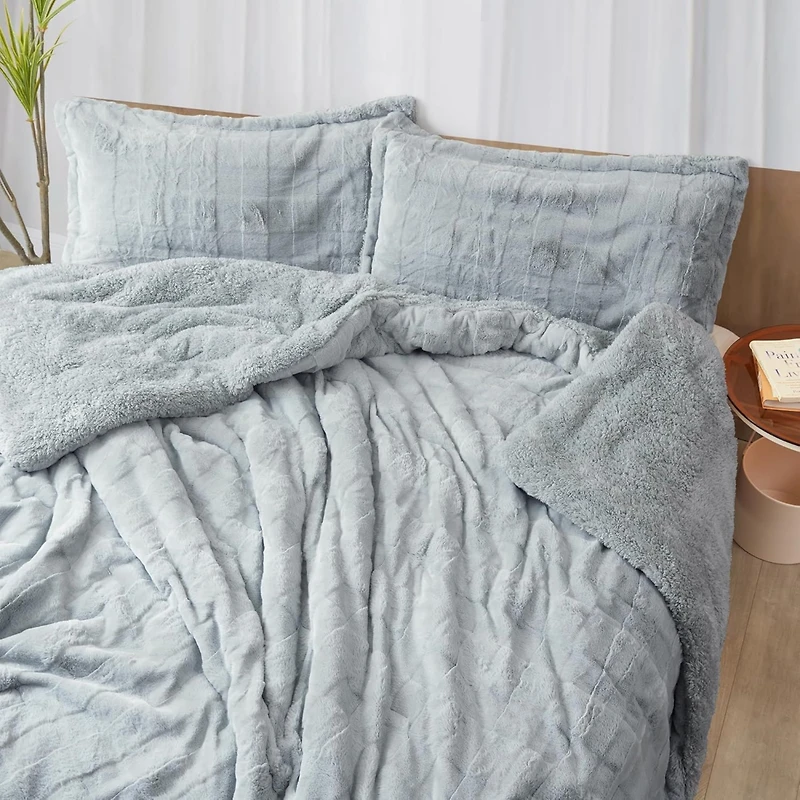 Cut n Sew Chunky Bunny - Coma Inducer Oversized Comforter Set