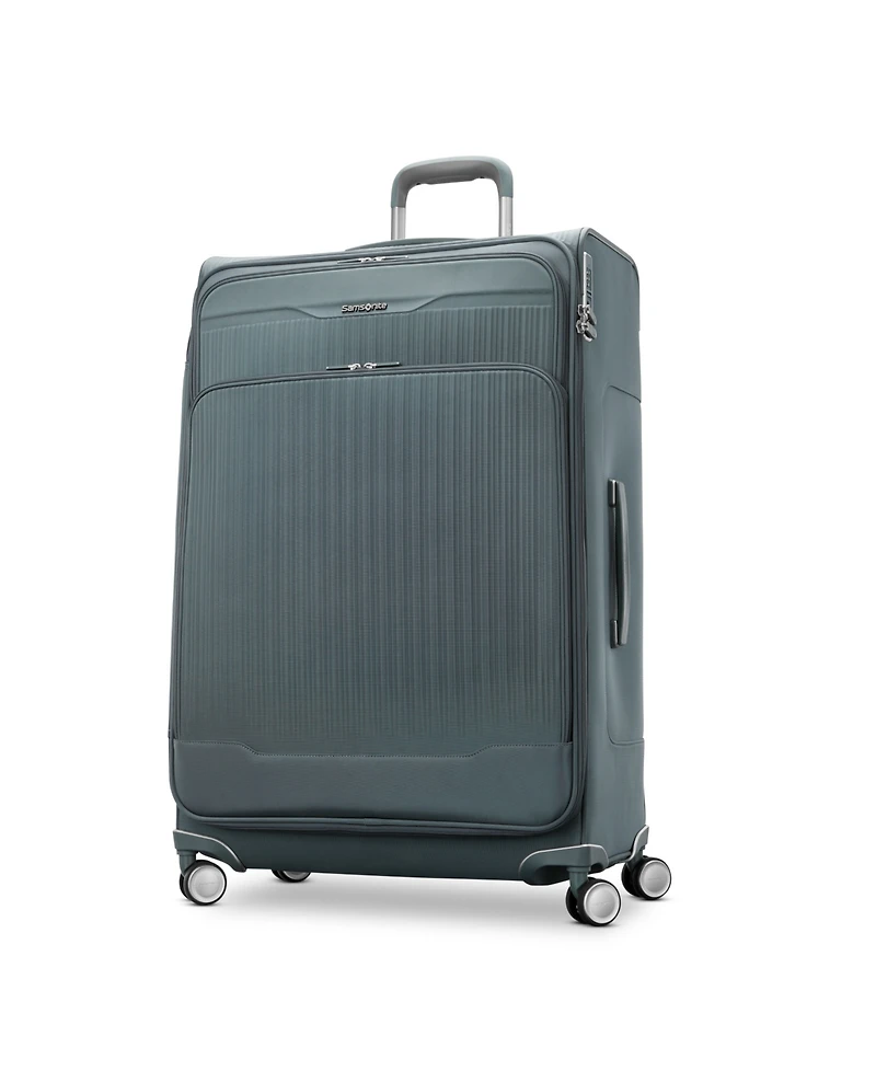Samsonite Silhouette 18 Expandable 32.5" Check-in Spinner