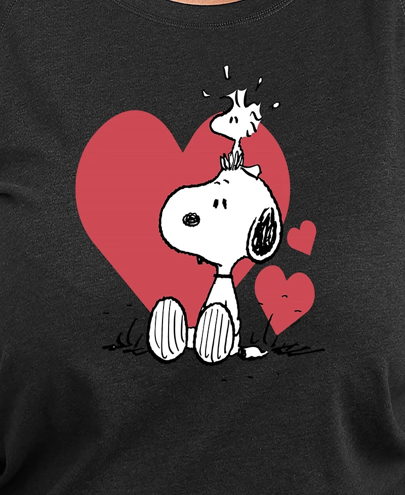 Hybrid Apparel Plus Peanuts Snoopy Valentines Day Heart Graphic Crew Neck Top