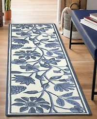 Liora Manne' Capri Floral Vine 2'x5' Runner Area Rug