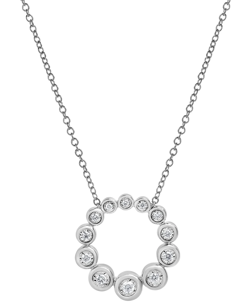 Diamond Graduated Bezel Circle Pendant Necklace (1/5 ct. t.w.) in 14k White Gold, 16" + 2" extender