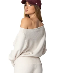 Edikted Women's Plush Oversized Asymmetric Sweater