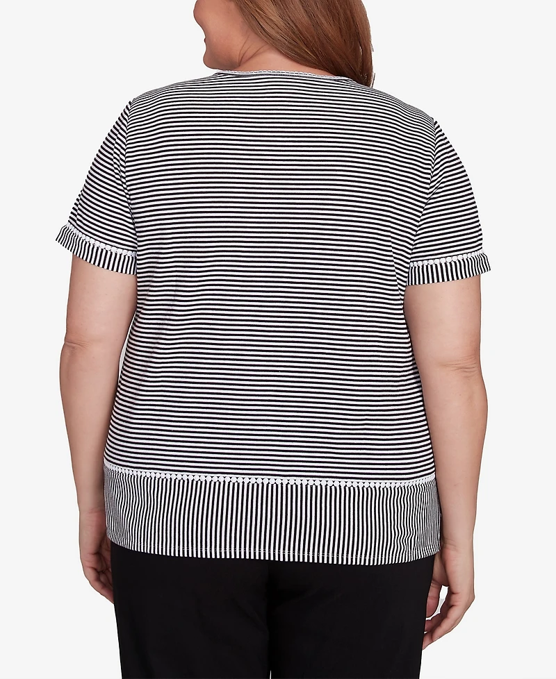 Alfred Dunner Plus Classic Crew Neck Parrot Striped Top