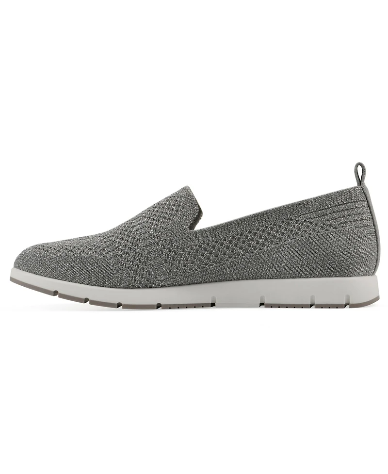 Cliffs by White Mountain Women's Garren Slip-On Shoes