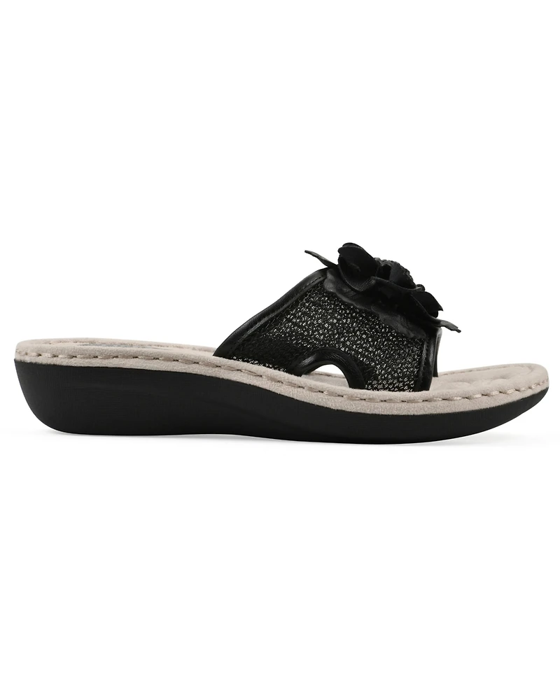 Cliffs by White Mountain Women's Chill Wedge Slip-On Sandals