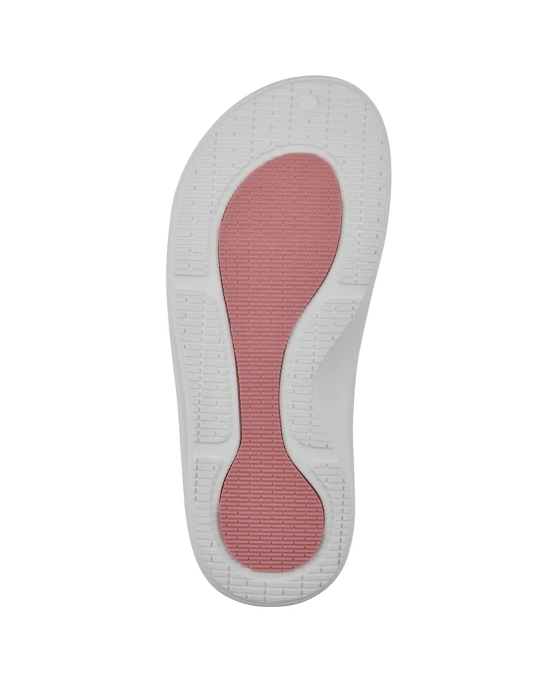 White Mountain Women's Rip Round Toe Flat Sandals