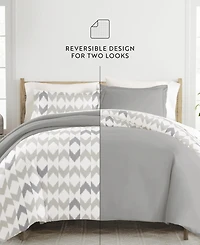 ienjoy Home Utra Soft Reversible 3-Pc. Duvet Cover Set, King/California King