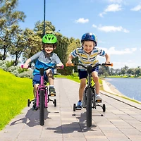 Kids Bike Sport Bicycle for 4-7 Years Old with Adjustable Seat, Reflectors, and Training Wheels a Safe Fun Ride