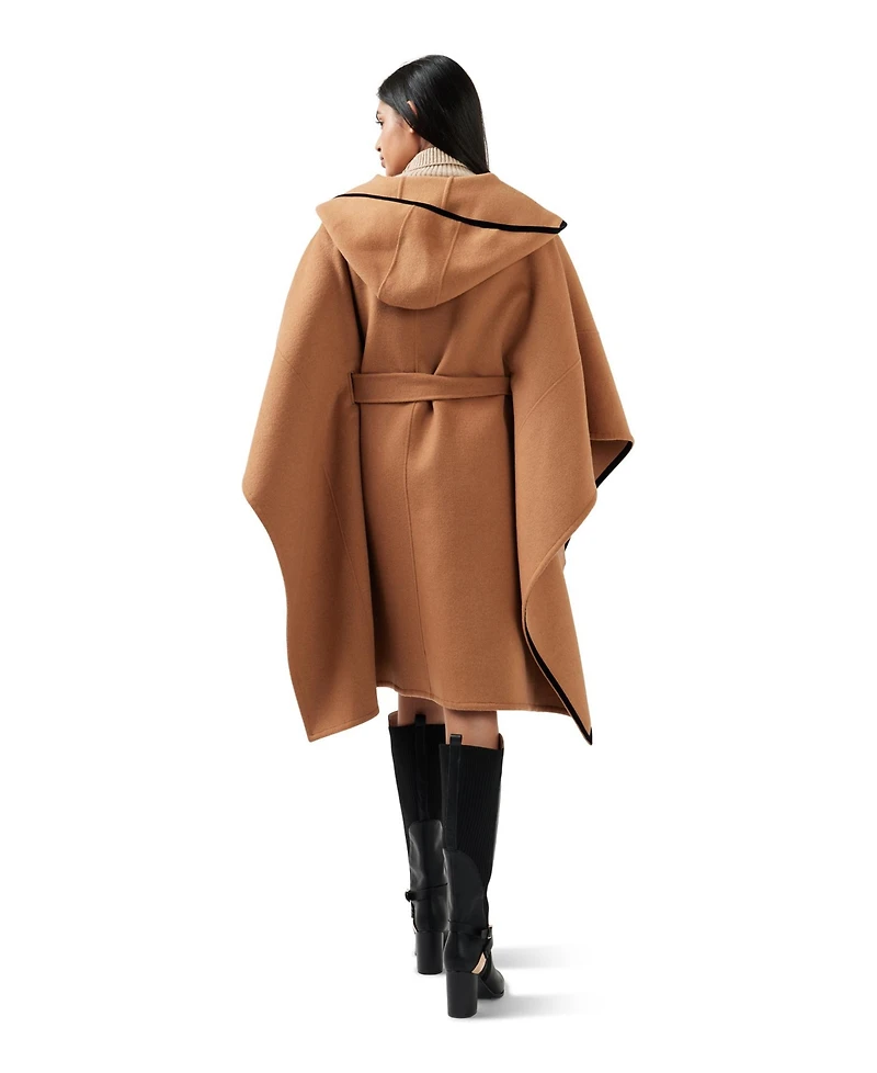 Belle & Bloom Women's Need You Now Hooded Cape
