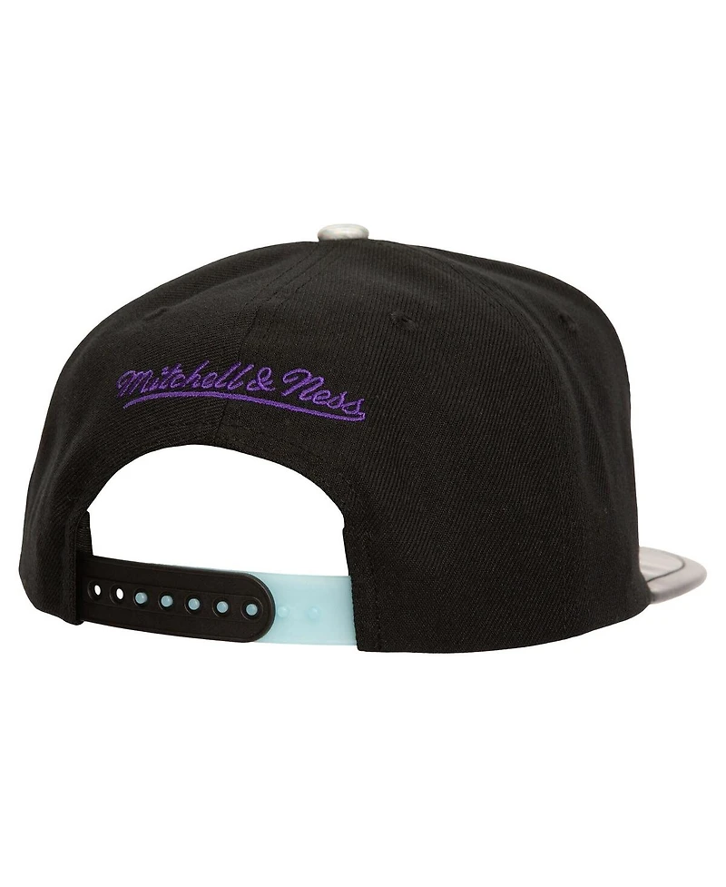 Mitchell & Ness Men's Black Chicago Bulls Day 11 Snapback Hat