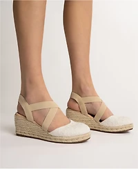 Journee Collection Women's Ashlee Espadrille Platform Wedge Sandals