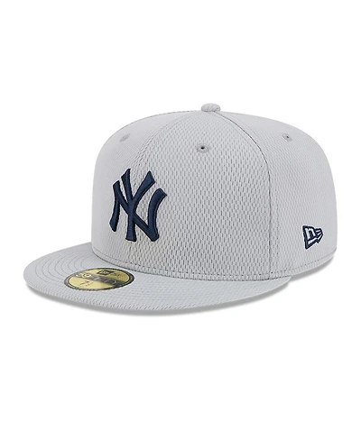 New Era Men's Gray York Yankees 2025 Mlb Clubhouse 59FIFTY Fitted Hat