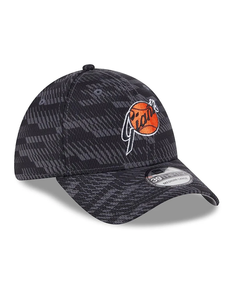 New Era Men's Black San Francisco Giants 2025 Mlb Clubhouse 39THIRTY Flex Hat
