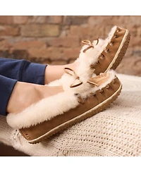 Minnetonka Women's Ultimate Sheepskin Slipper